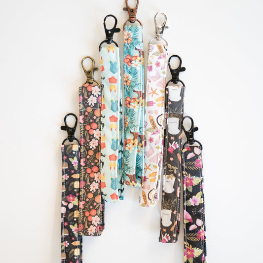 COLORFUL KEYCHAINS