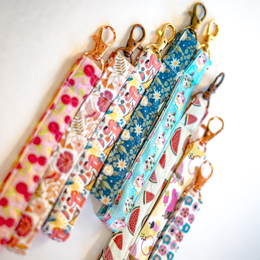 COLORFUL KEYCHAINS